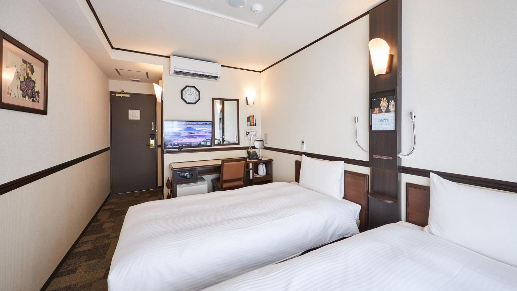 Toyoko Inn Tsu eki Nishi guchi Værelse billede