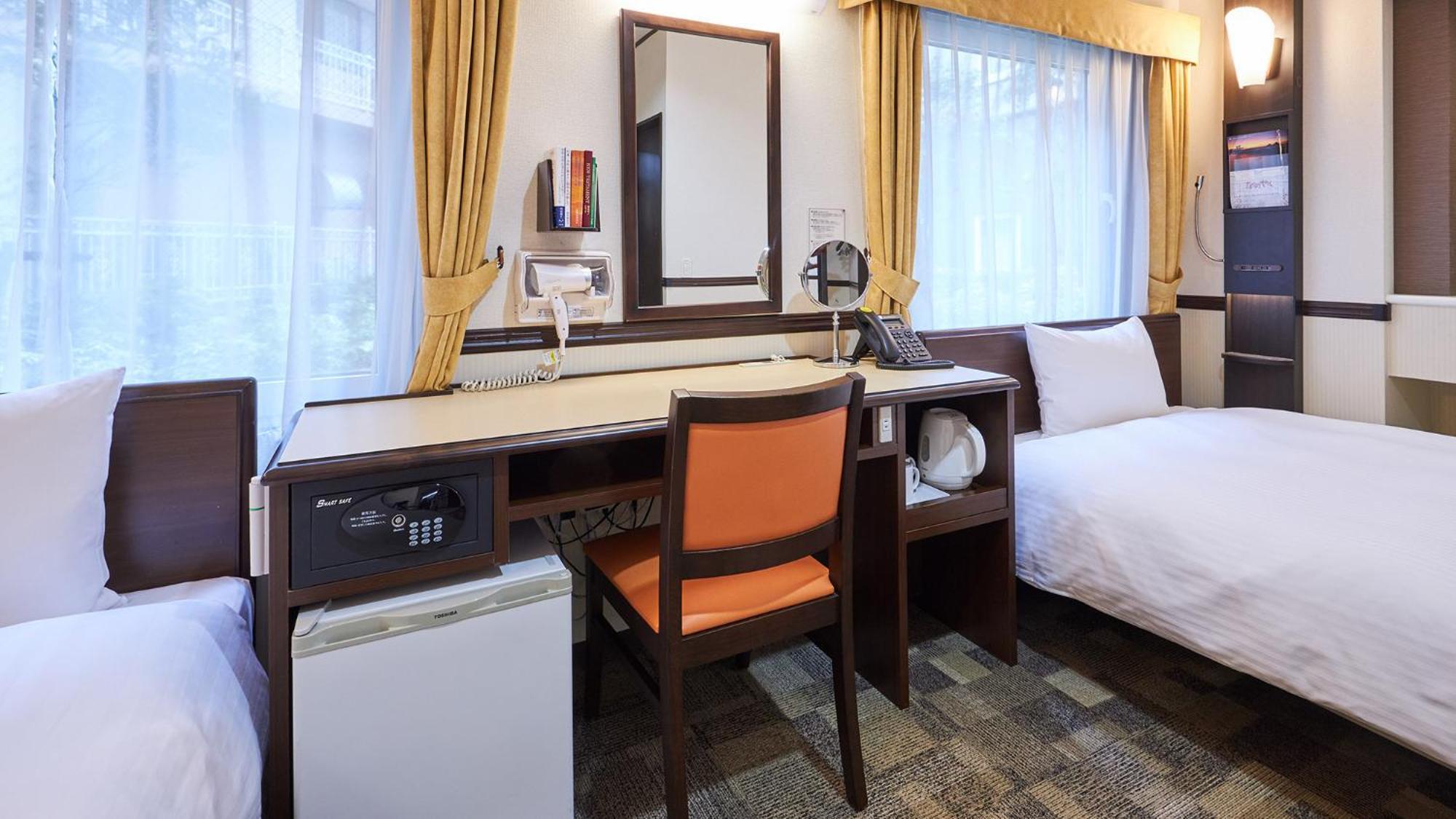 Toyoko Inn Tsu eki Nishi guchi Værelse billede